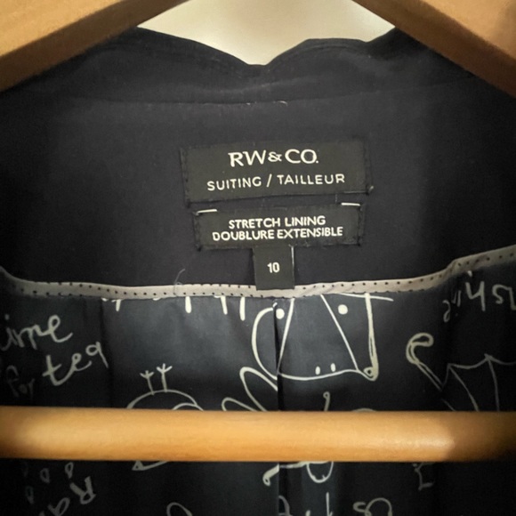 RW&CO Fitted Solid Blazer, Stretch Lining - Size 10 - Picture 5 of 7